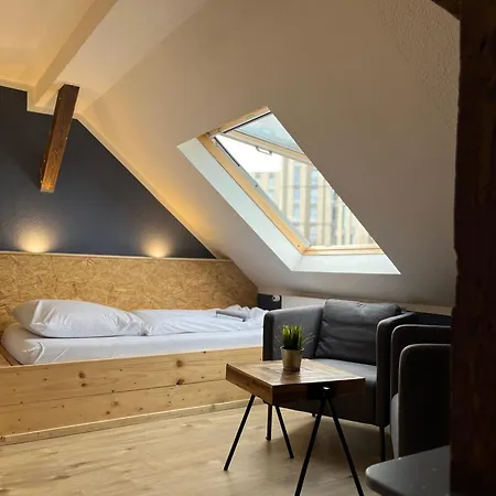 Blue Doors Ktv רוסטוק