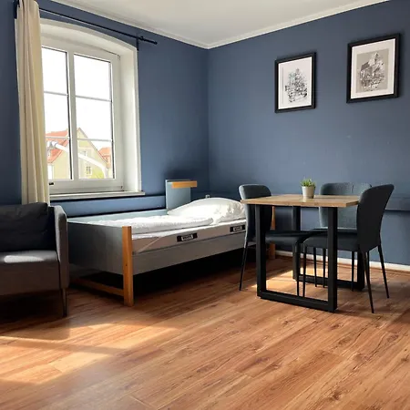 Blue Doors Ktv * רוסטוק