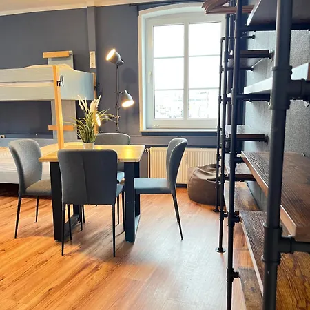 אכסניה Blue Doors Ktv *