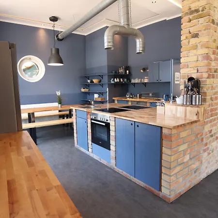 Blue Doors Ktv Rostock