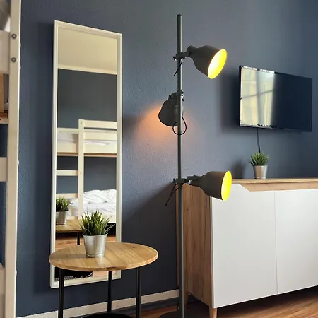 Blue Doors Ktv אכסניה רוסטוק