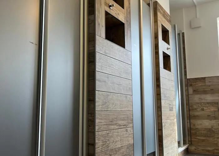 호스텔 Blue Doors Ktv *