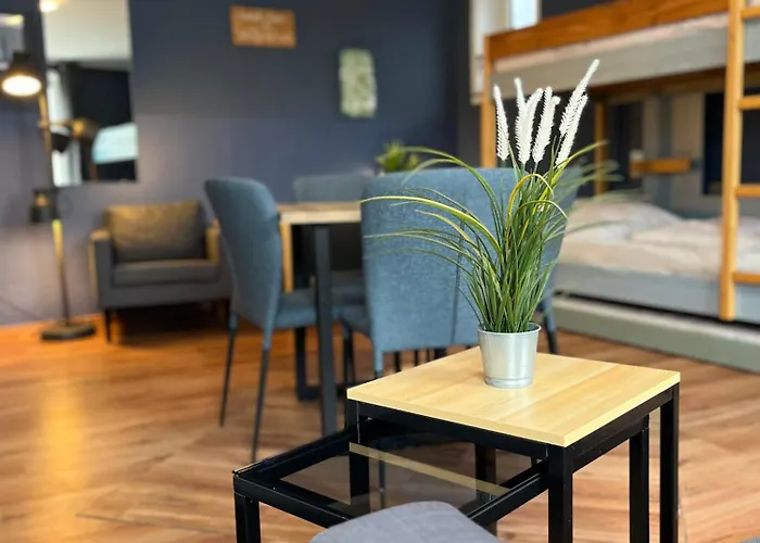 Blue Doors Ktv * 로스토크