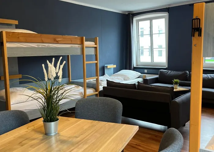 Blue Doors Ktv * 로스토크