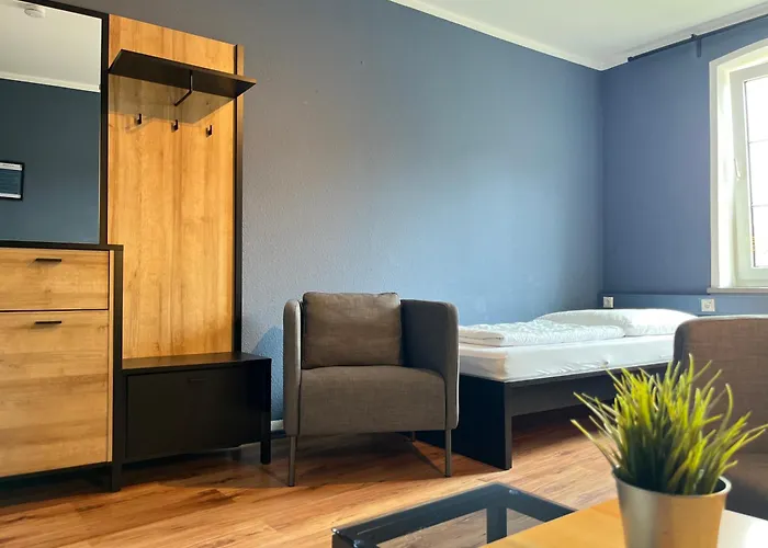 Blue Doors Ktv 호스텔 *