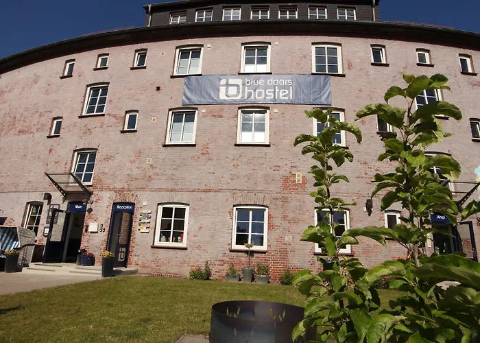 Hostel Blue Doors Ktv *