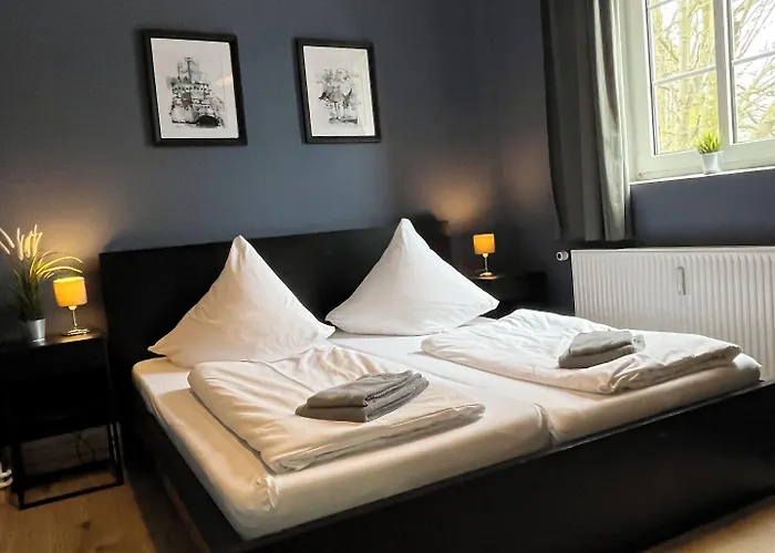 Hostel Blue Doors Ktv