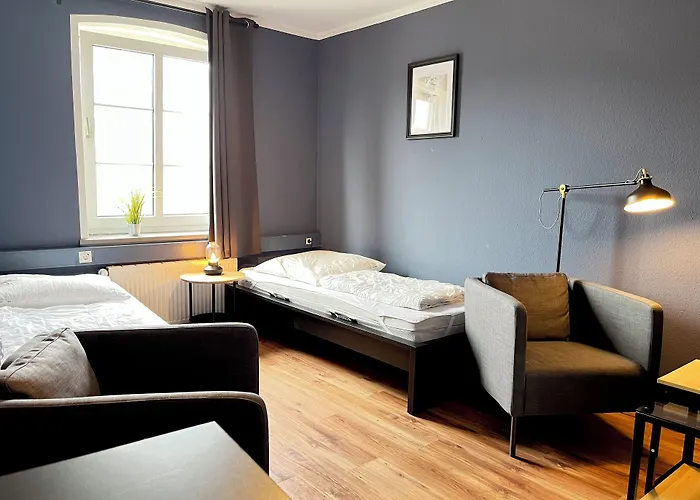 Hostel Blue Doors Ktv